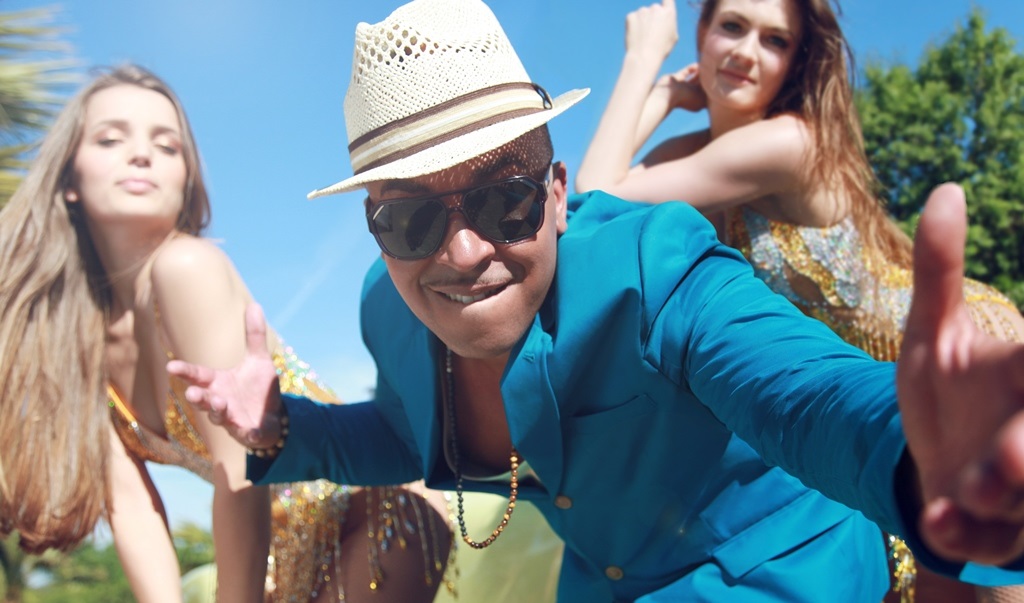 Заказать Lou Bega на корпоратив, свадьбу, Новый год | Цены, райдер