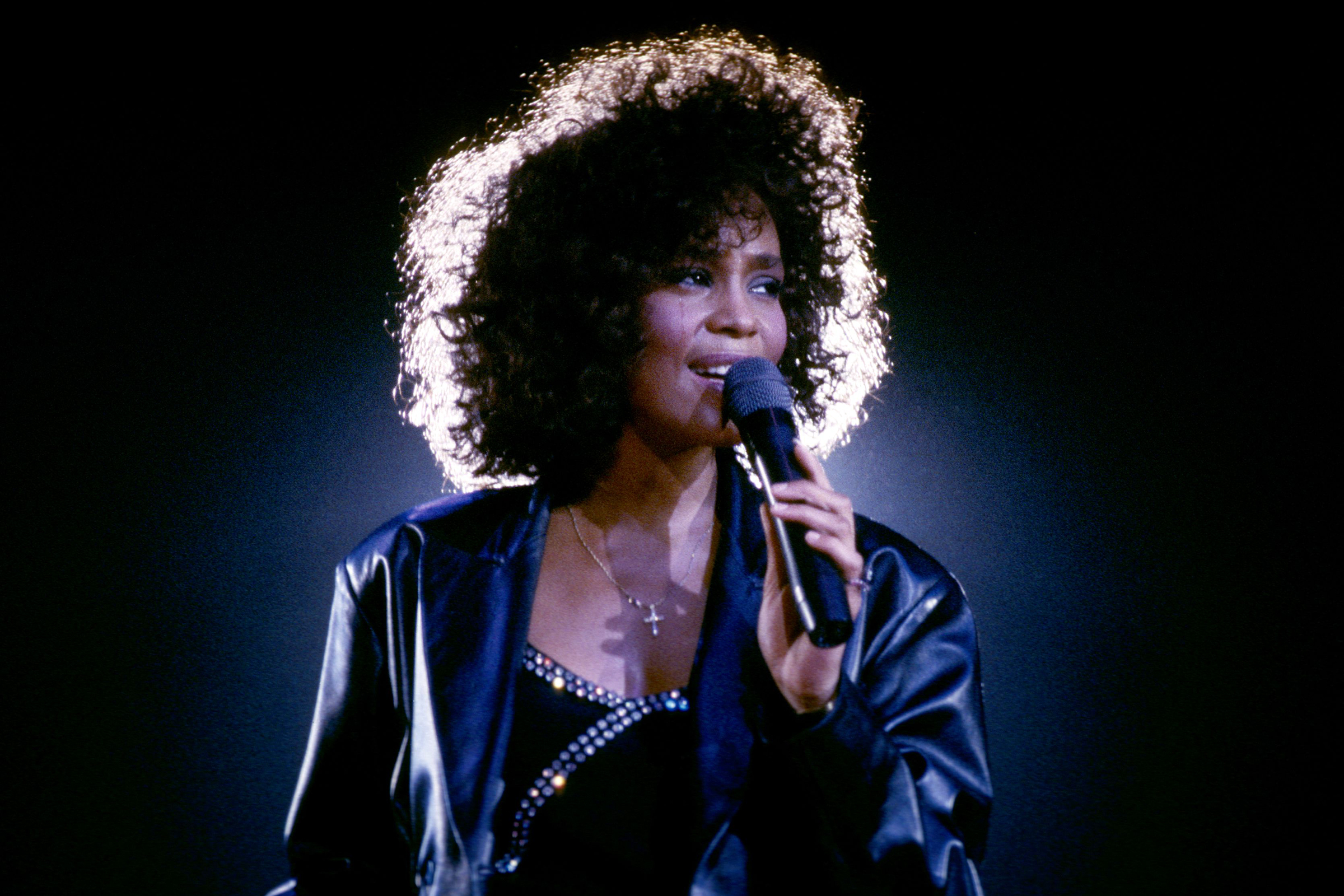 Заказать The Whitney Houston Hologram Tour Официальный Сайт агента ☆ The Whitney  Houston Hologram Tour Цена Контакты